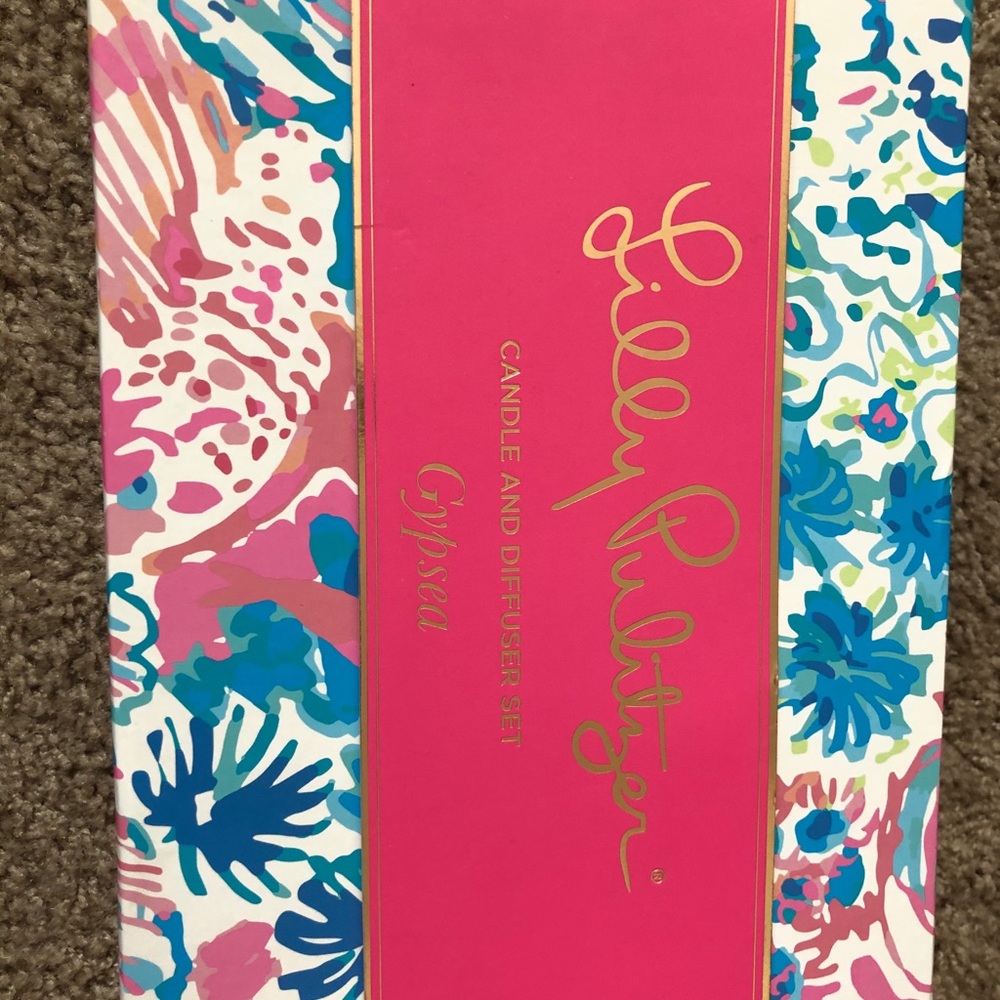 Lilly Pulitzer Candle And Diffuser - image 1